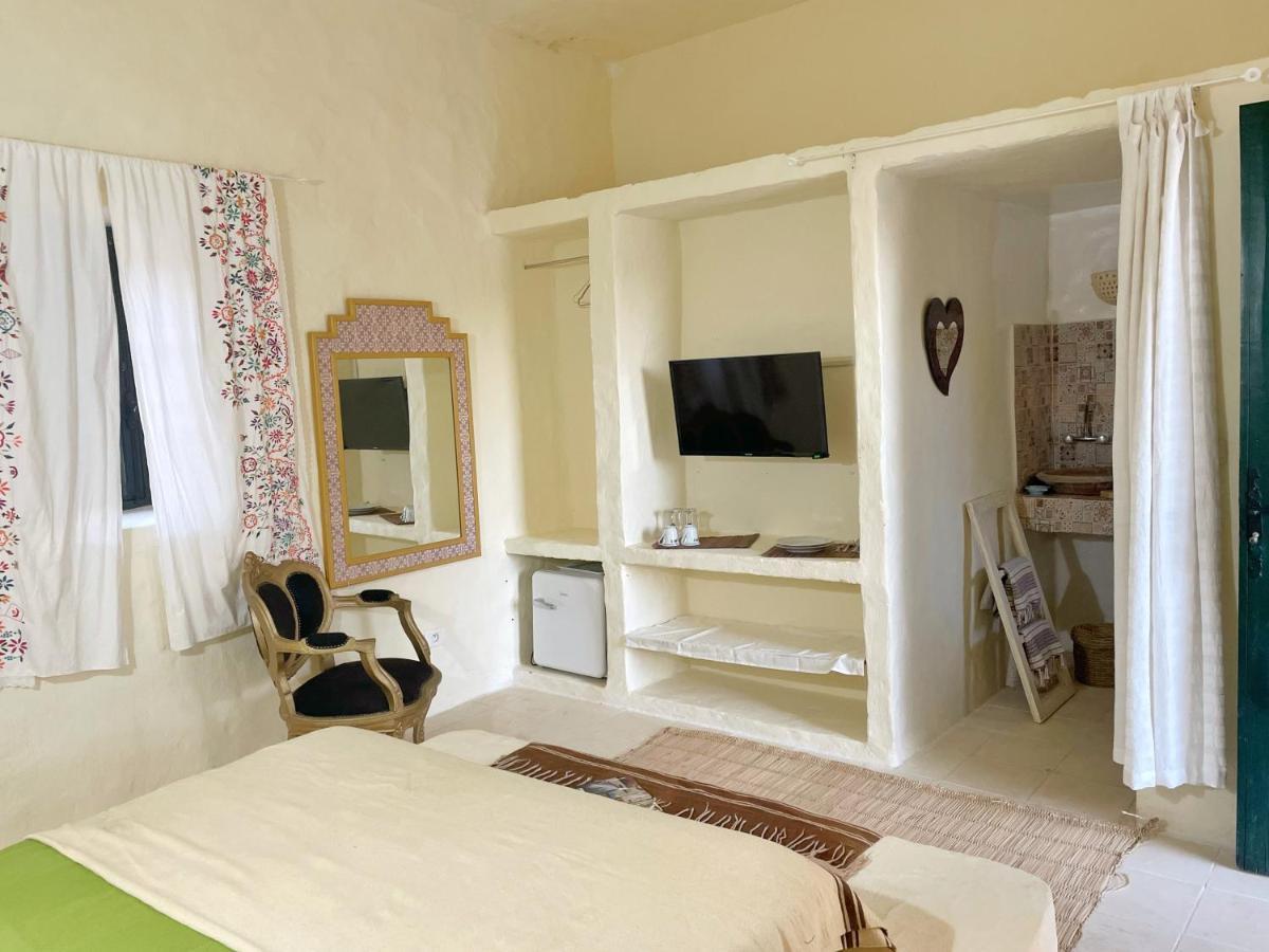 Dar Oueghlani - Maison D'Hotes El May Ngoại thất bức ảnh