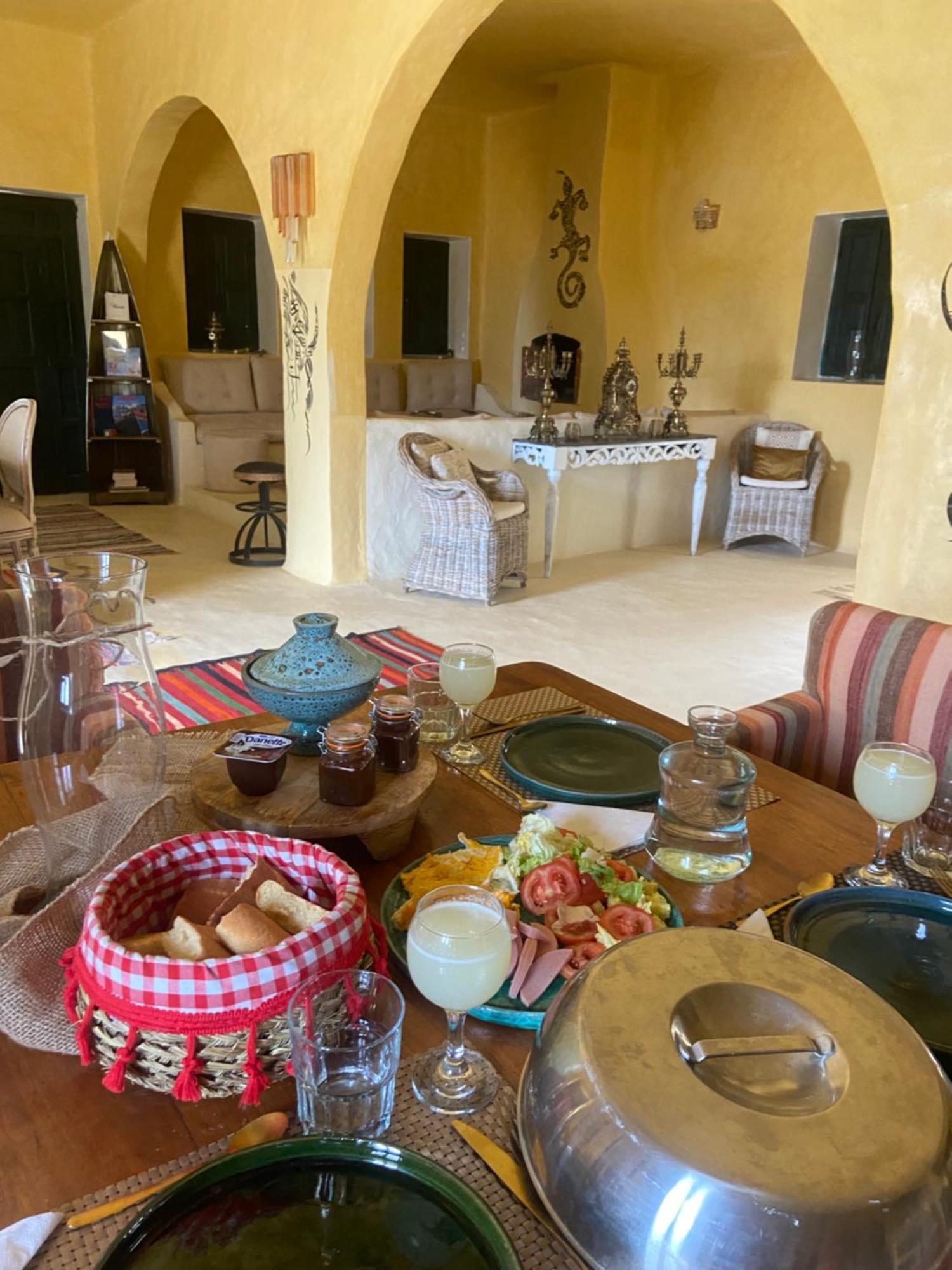 Dar Oueghlani - Maison D'Hotes El May Ngoại thất bức ảnh